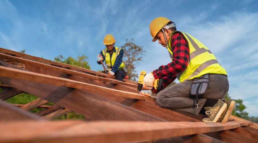 Expert Emergency Roof Repairs services in Woodlawn, IL